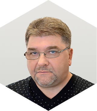Эдуард Устинов, генеральный директор